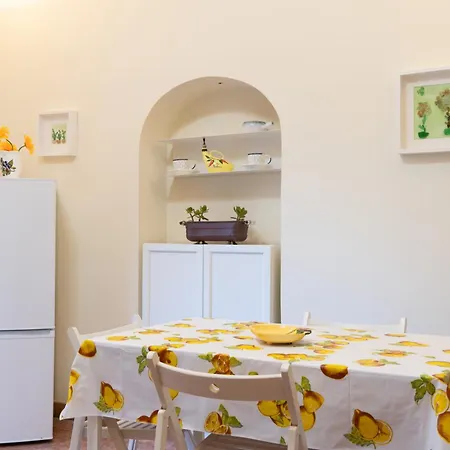 公寓 Live & Dream Alicudi Bilocale Piano Terra 希拉